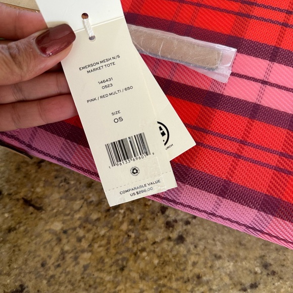 💖 New Tory burch EMERSON MESH N/S MARKET TOTE PINK / RED MULTI - Picture 7 of 12